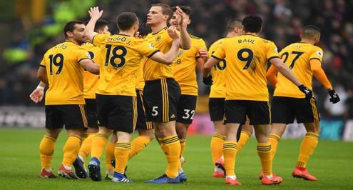 ولفرهامبتون يحقق انتصارًا مثيرًا على ليستر في مباراة 7 نجوم بالبريميرليج